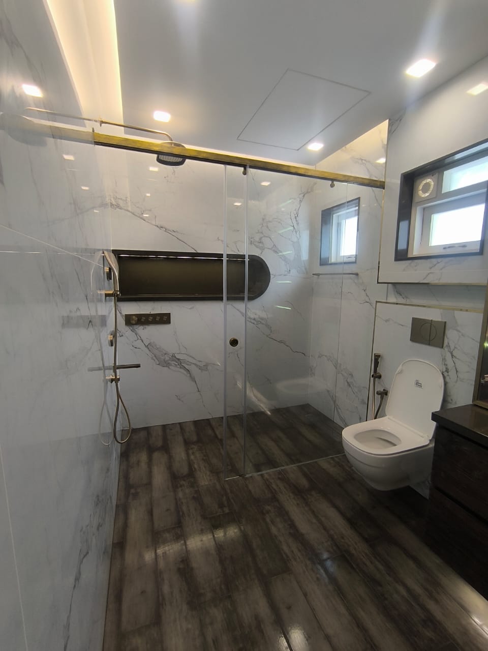 Design Wood Decors Project 104