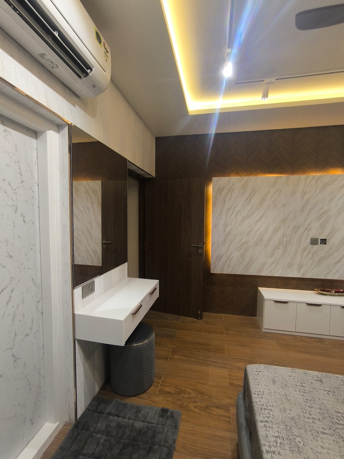 Design Wood Decors Project 90